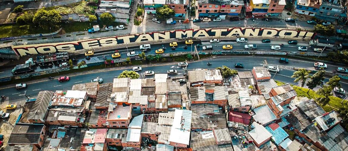 Nos Están Matando